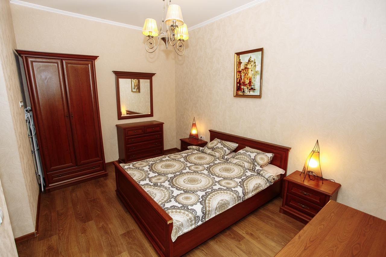 Apartment Near Museum Lviv Ngoại thất bức ảnh